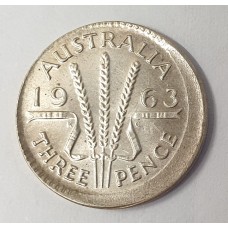 AUSTRALIA 1963 . THREEPENCE . ERROR . OFF CENTRE . MIS-STRIKE